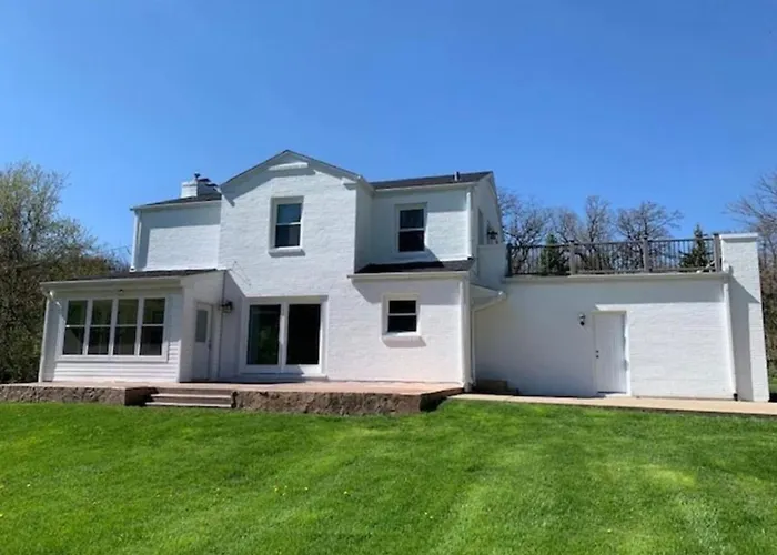 Thecreekhouse 5br Sanctuary W Sunroom And Games * Rockford
